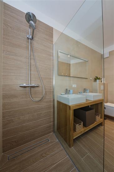 House K1, for 10 persons