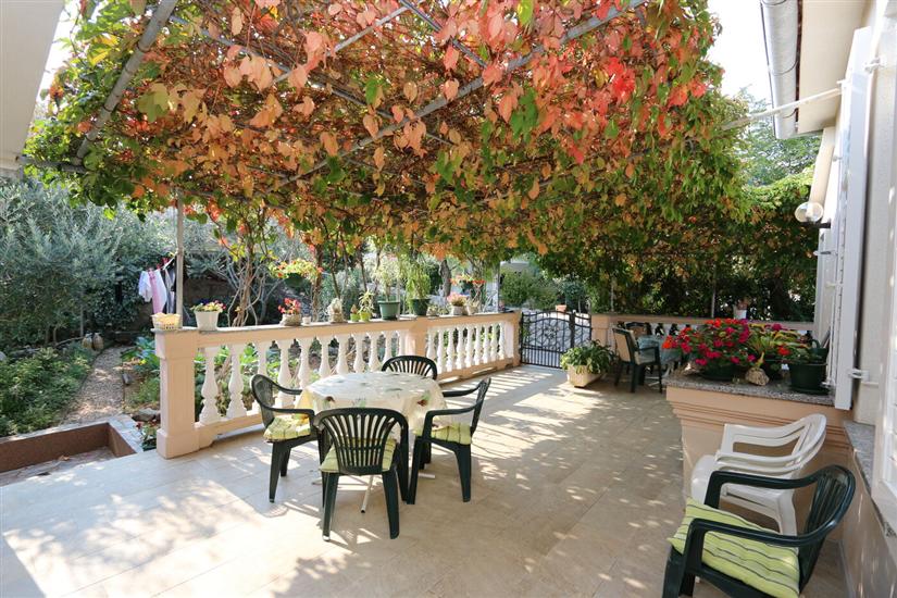 Apartman A1, 5 személyes