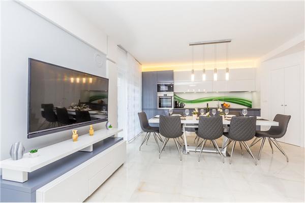 House K1, for 8 persons