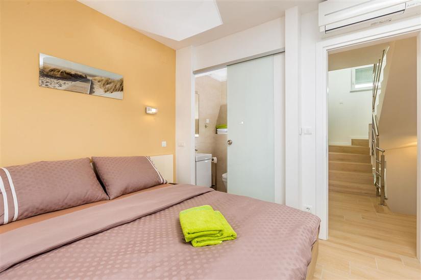 House K1, for 8 persons