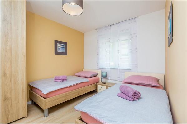 House K1, for 8 persons