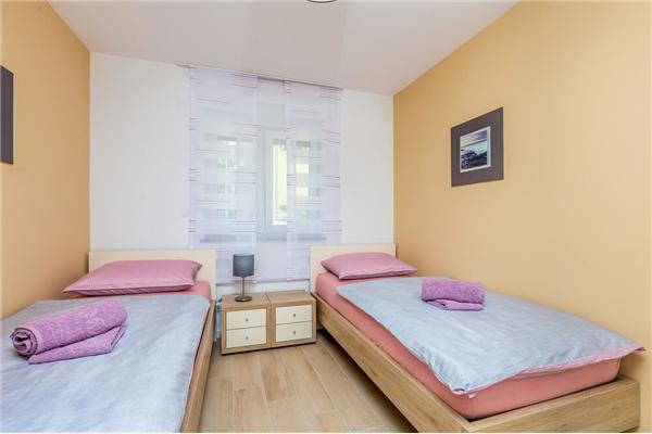 House K1, for 8 persons