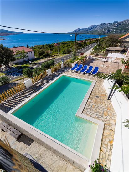 Casa Marija-with view to the sea and the mountains