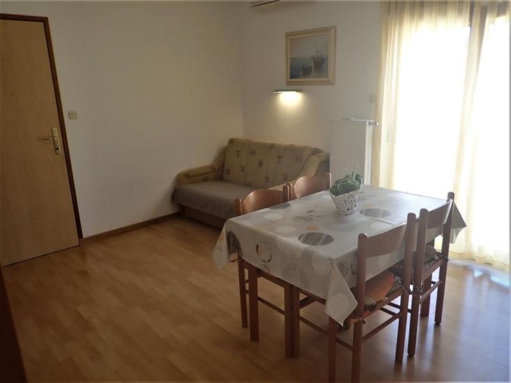Apartment A1, for 3 persons