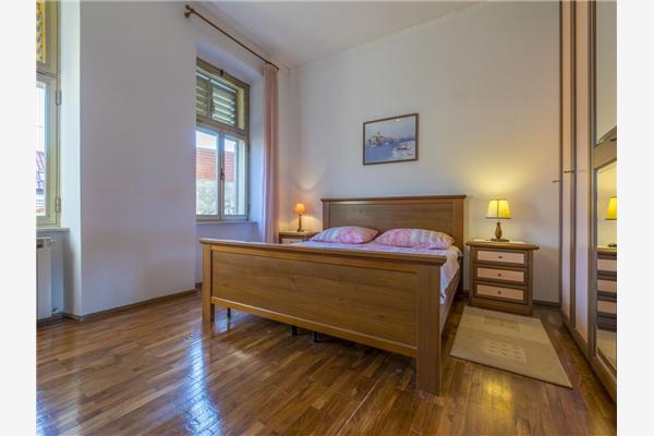 Apartment A1, for 5 persons