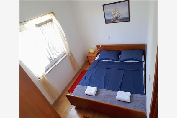 Lägenhet A2, för 6 personer