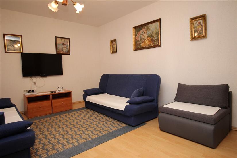 Apartment A3, for 5 persons