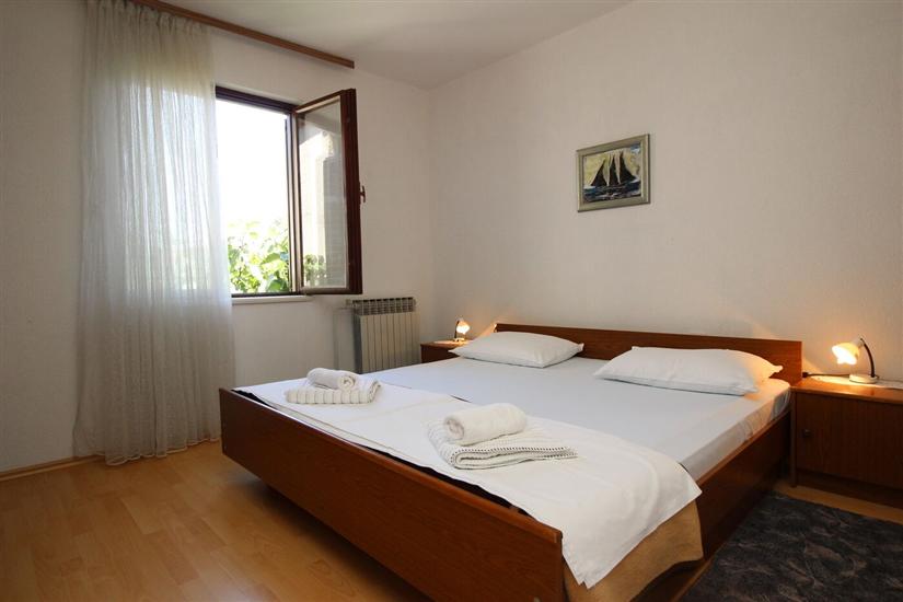 Apartment A3, for 5 persons