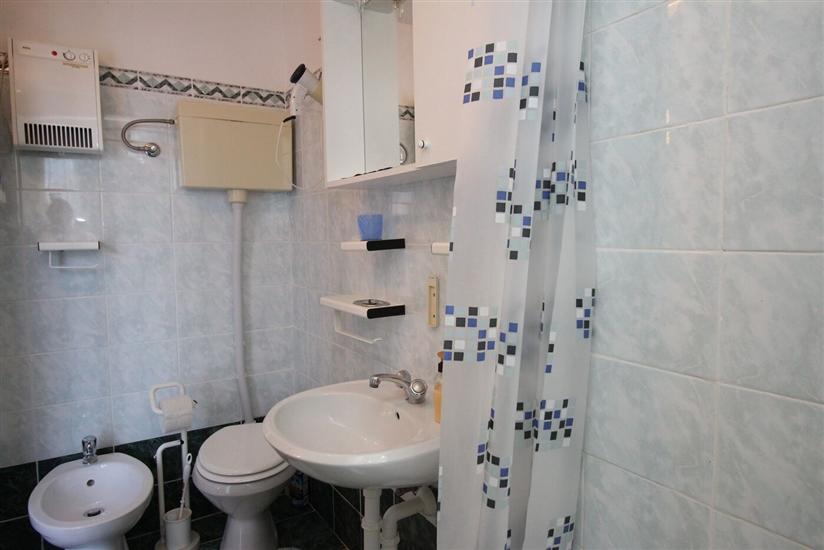 Apartment A3, for 5 persons