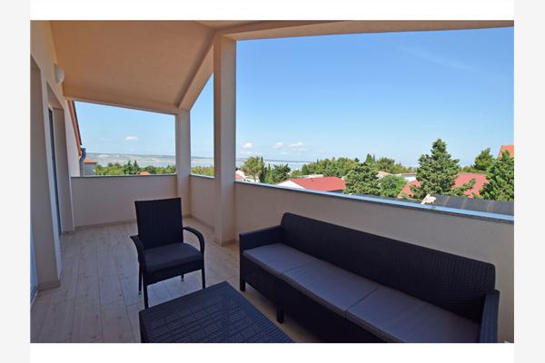 Apartment A2, for 6 persons