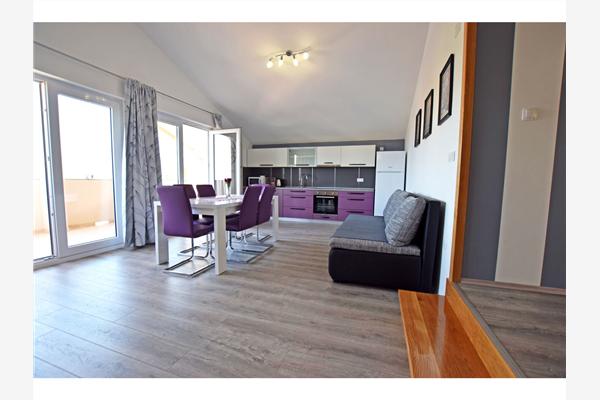 Apartment A2, for 6 persons