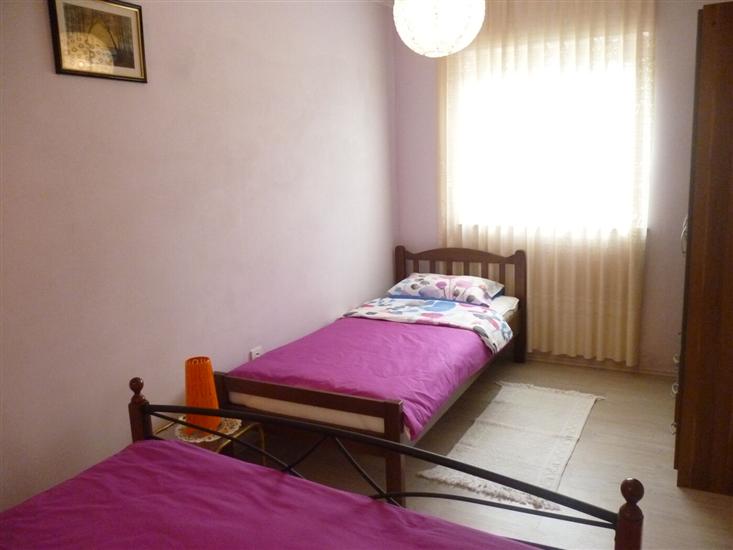 Apartment A5, for 5 persons