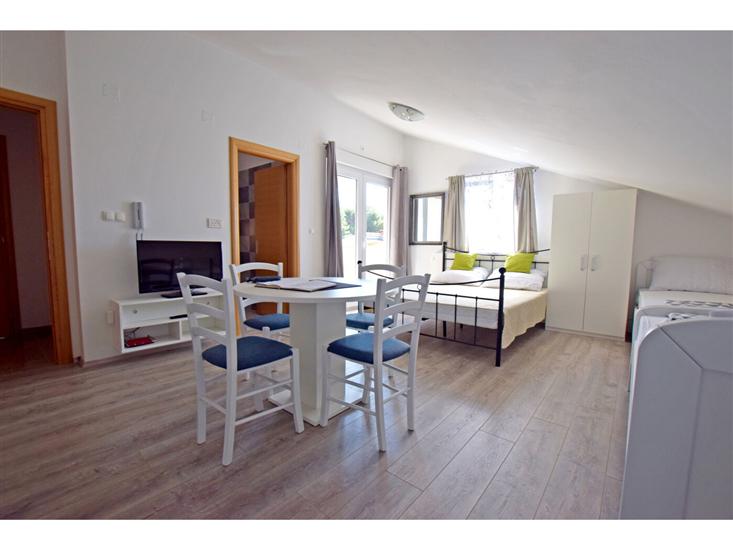 Apartment A3, for 4 persons