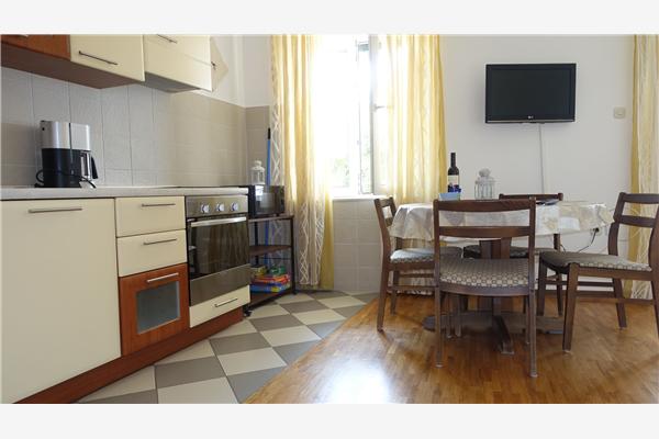 Apartment A1, for 4 persons