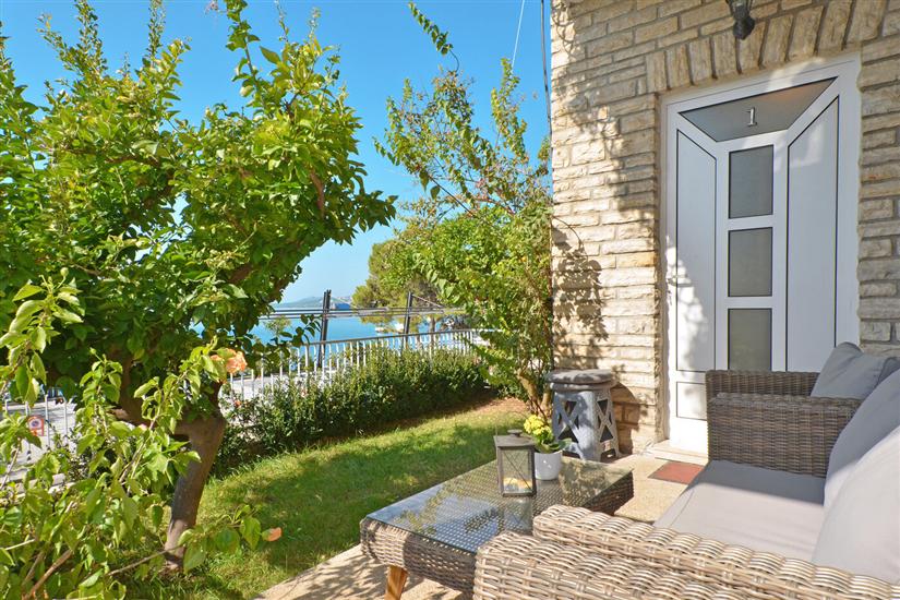 Apartment A1, for 6 persons