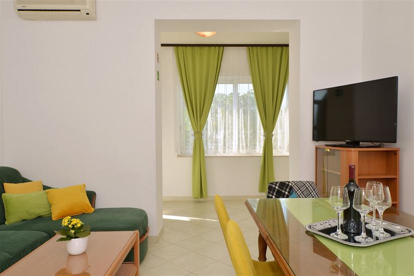 Apartment A1, for 6 persons