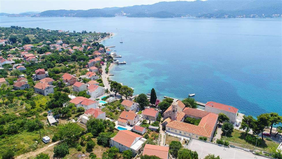 Hiša Holiday Villa Klara