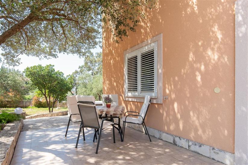 Apartment A2, for 4 persons