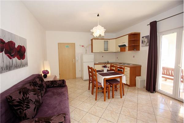 Apartment A6, for 5 persons