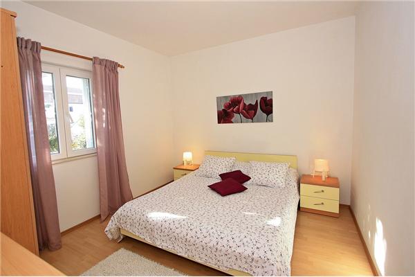 Apartment A6, for 5 persons