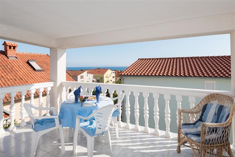 Apartment A5, for 4 persons