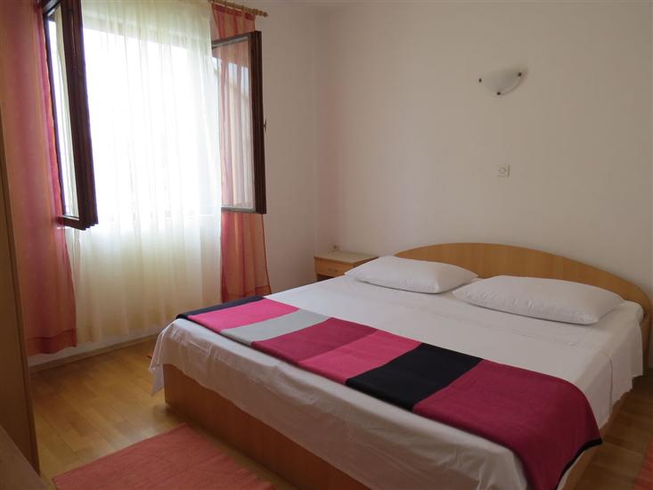 Apartment A4, for 4 persons