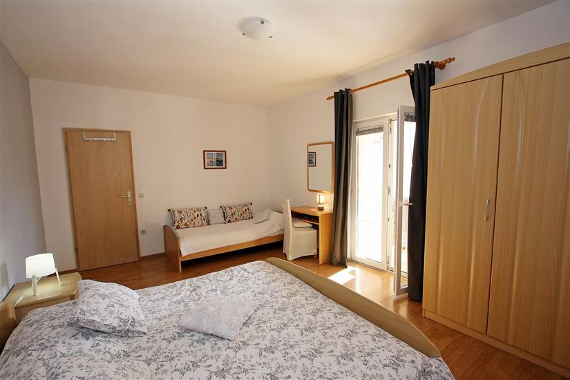 Apartment A5, for 4 persons