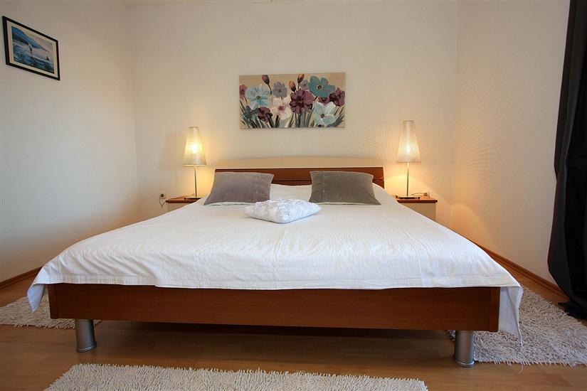 Apartment A4, for 6 persons