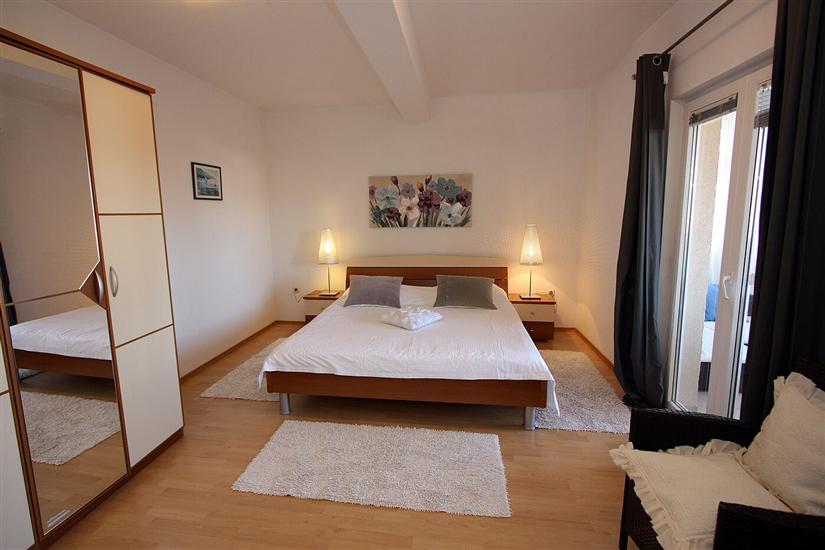 Apartment A4, for 6 persons