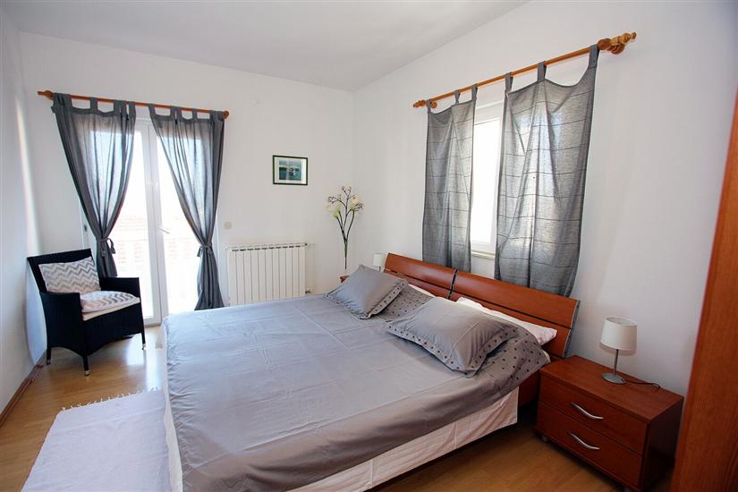 Apartment A4, for 6 persons