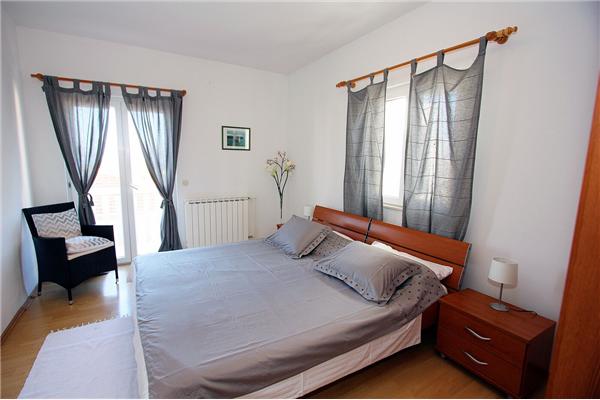 Apartment A4, for 6 persons