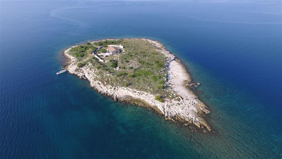 House Island just for You- Ravna Sika