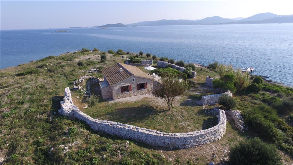 House Island just for You- Ravna Sika