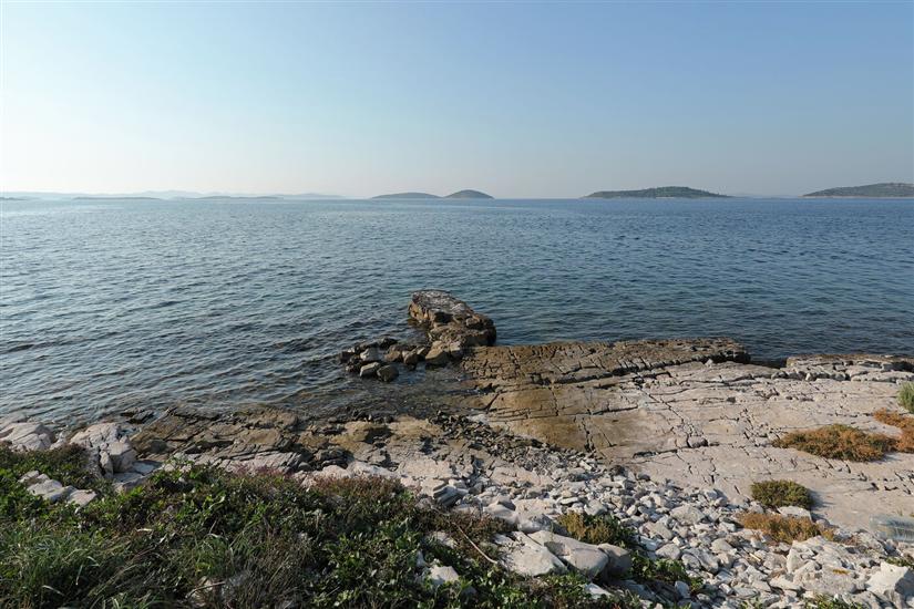 House Island just for You- Ravna Sika