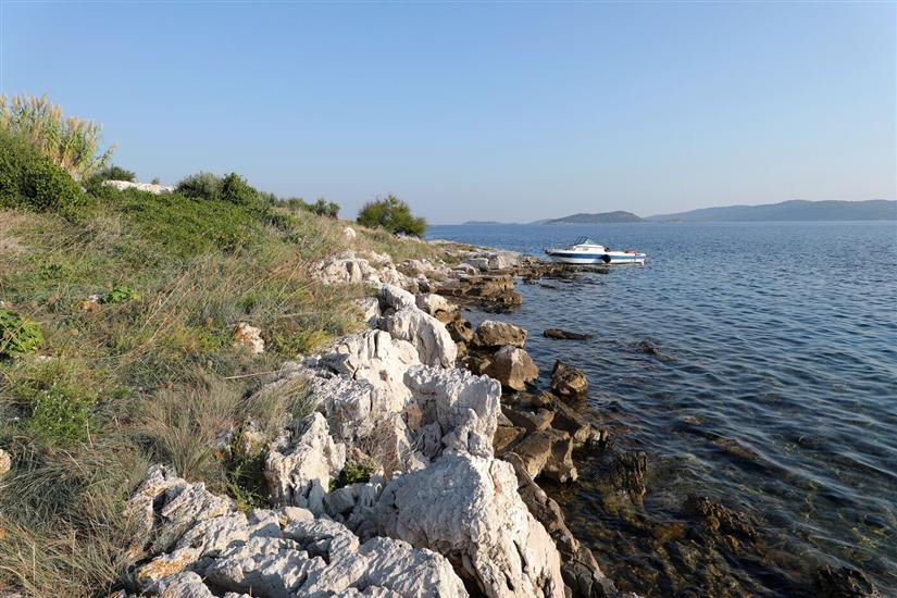 House Island just for You- Ravna Sika