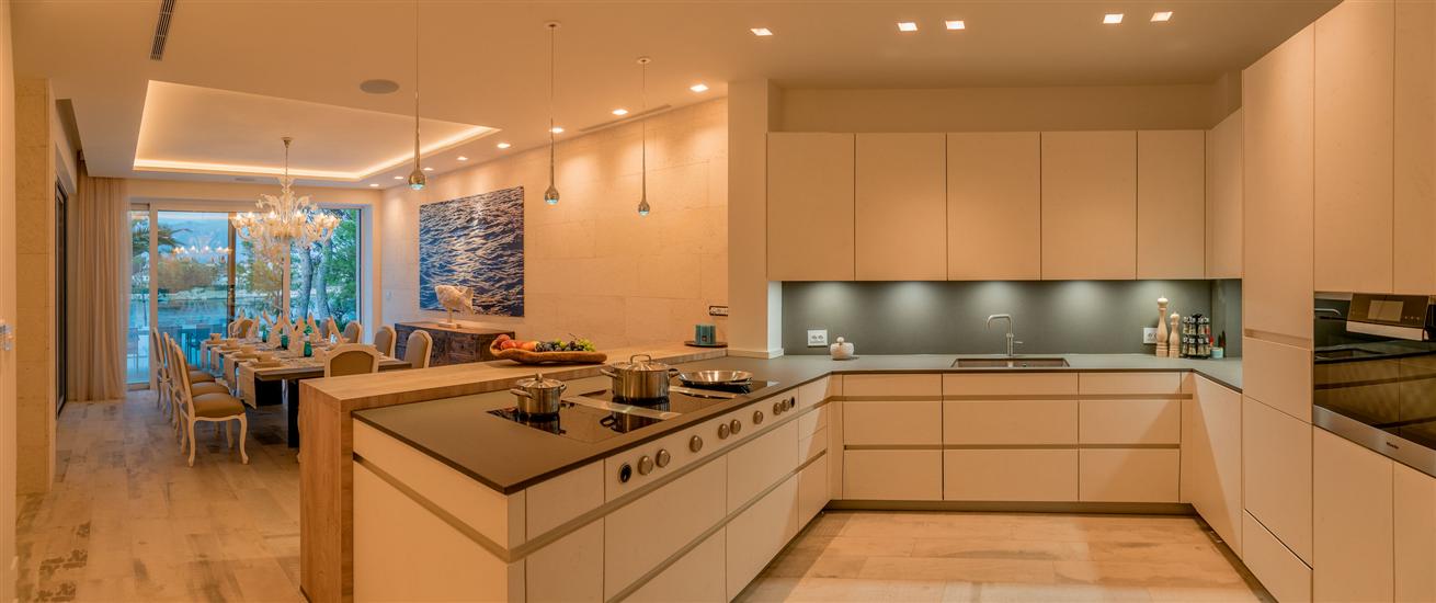 House K1, for 12 persons