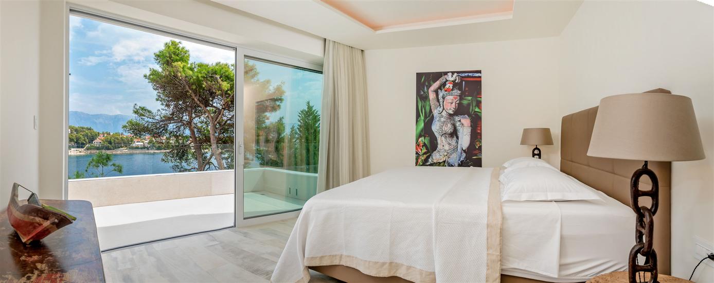 House K1, for 12 persons