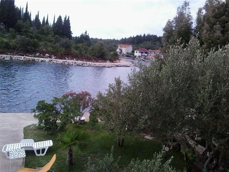 Apartment A4, for 4 persons