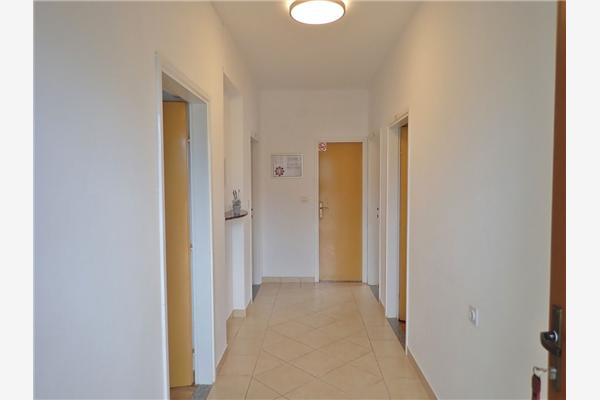 Apartment A1, for 8 persons