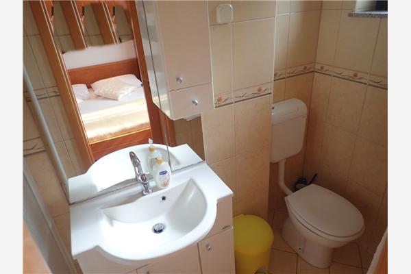Apartment A1, for 8 persons