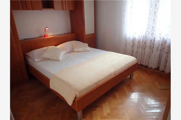 Apartment A1, for 8 persons