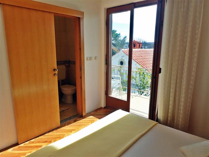 Apartment A2, for 4 persons