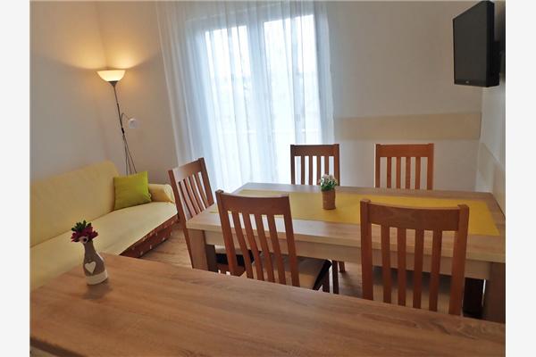 Apartment A4, for 4 persons