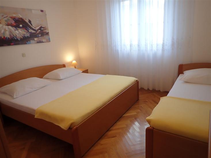 Apartment A5, for 4 persons