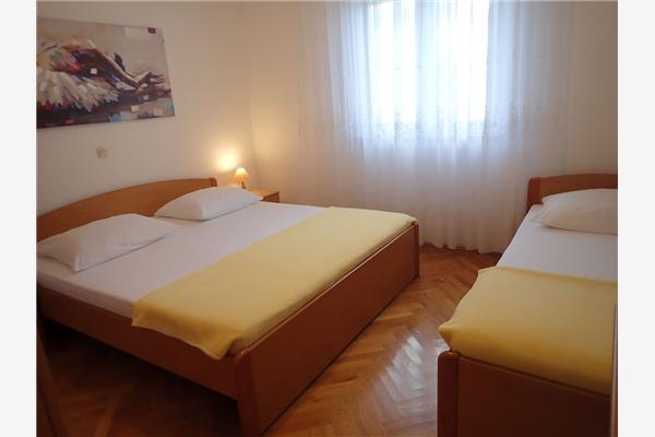 Apartment A5, for 4 persons
