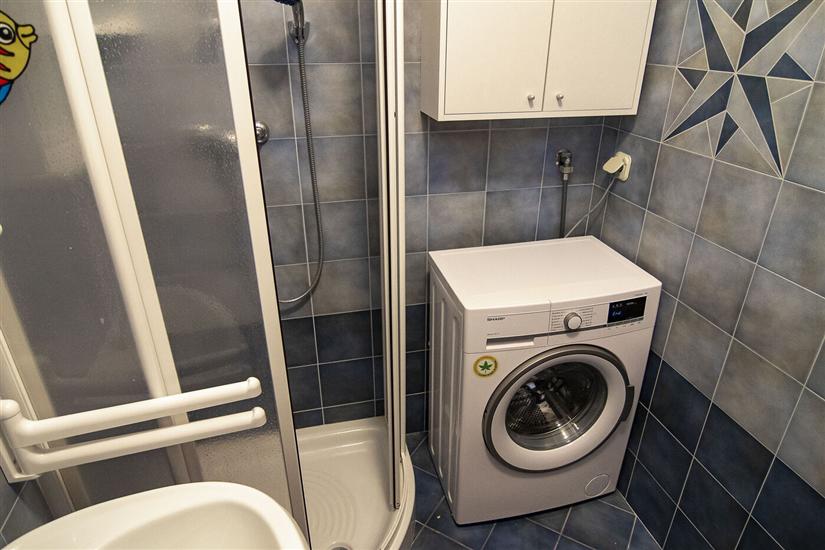 Apartment A4, for 4 persons