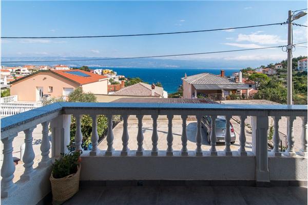 Apartment A1, for 5 persons