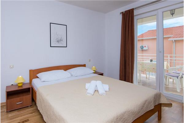 Apartment A2, for 4 persons