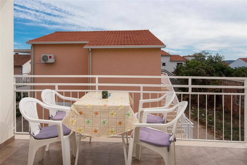 Apartment A2, for 4 persons