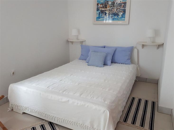 Apartment A2, for 3 persons